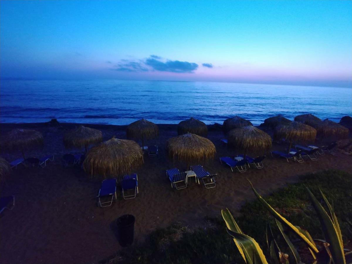 Xirokambos Petromanos, A Unique Place With Dreamy Sunsets!别墅 外观 照片